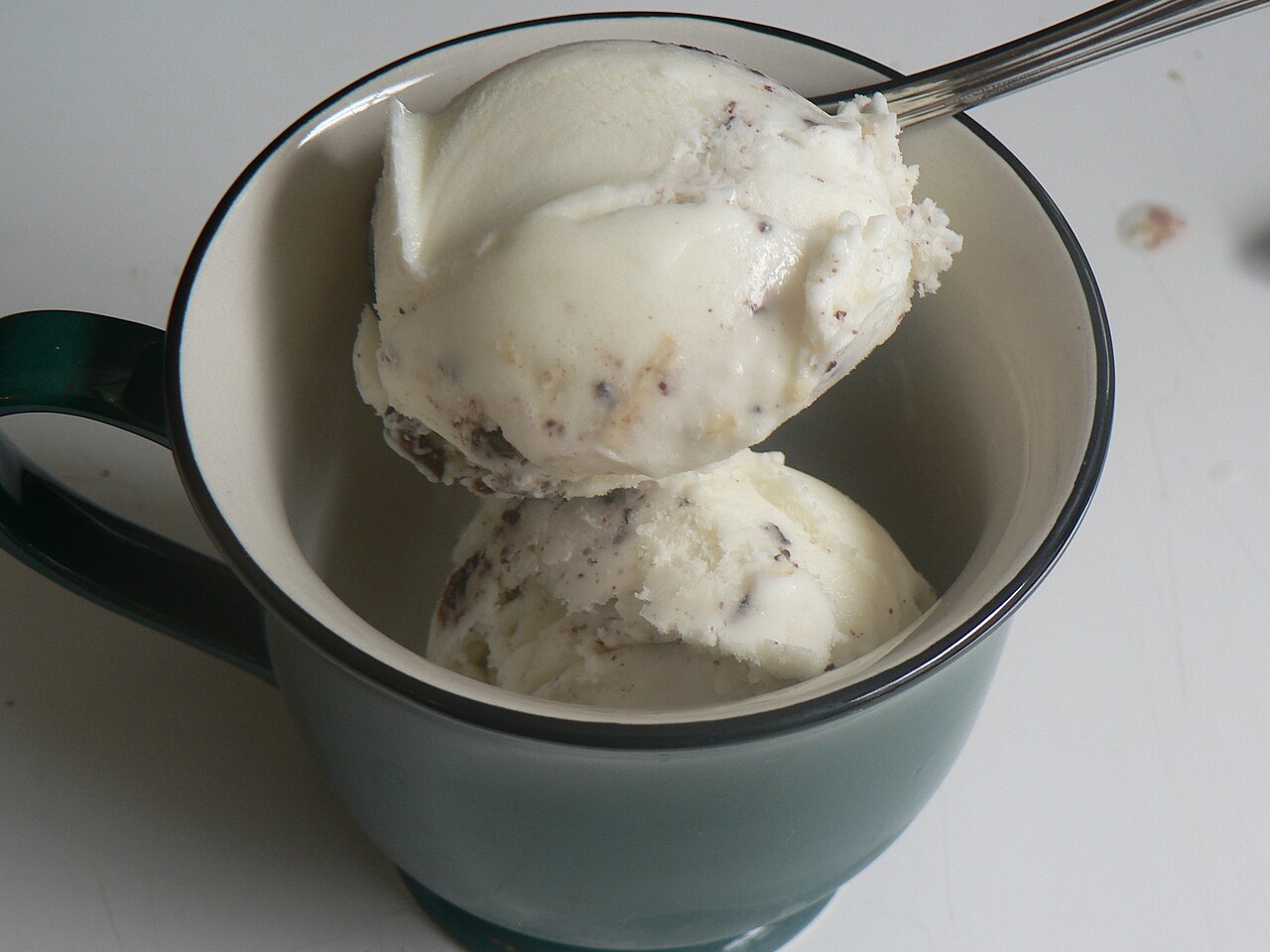 Frozen yoghurt